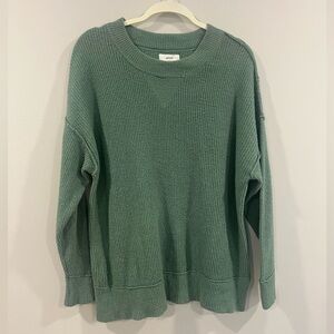 Aerie women’s green lightweight oversized soft sweater XS